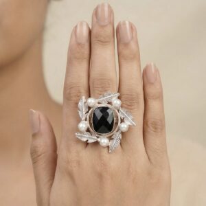 Midnight Pearl Leaf Ring